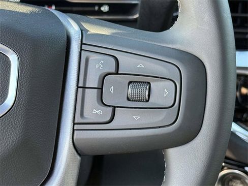 New 2025 GMC Sierra 2500 SLE image 19