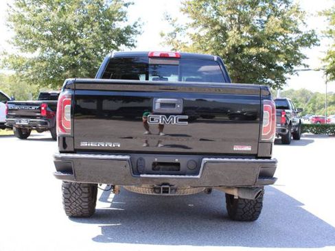 Used 2016 GMC Sierra 1500 SLT w/ All-Terrain Package AWD/4WD image 6