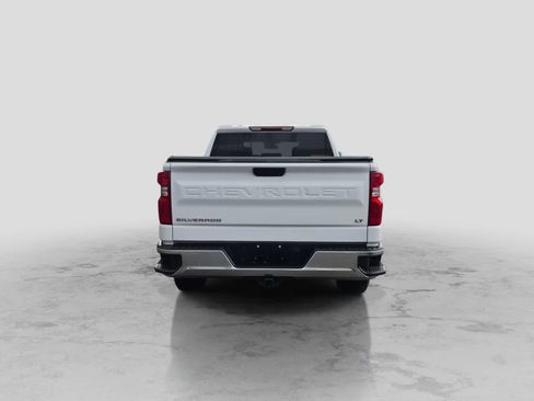 Used 2021 Chevrolet Silverado 1500 LT AWD/4WD image 7