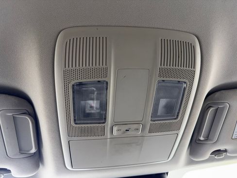 Used 2021 MAZDA CX-5 Touring image 34