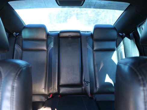 Used 2020 Dodge Charger SXT w/ Leather Interior Group image 13