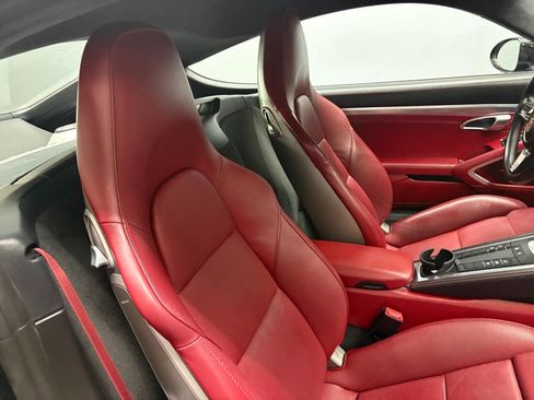 Used 2018 Porsche 718 Cayman GTS image 51