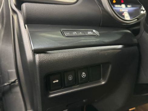 Used 2019 Nissan Maxima SR w/ Sport Mat Group image 23