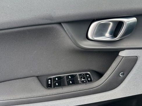 Used 2023 Polestar Polestar 2 w/ Pilot Pack image 13