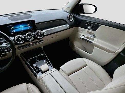Used 2020 Mercedes-Benz GLB 250 image 22