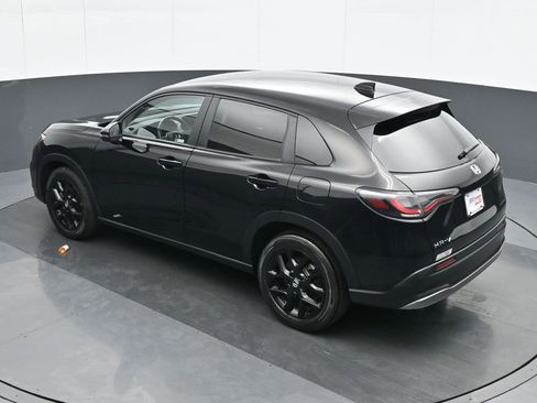 Used 2023 Honda HR-V Sport image 19