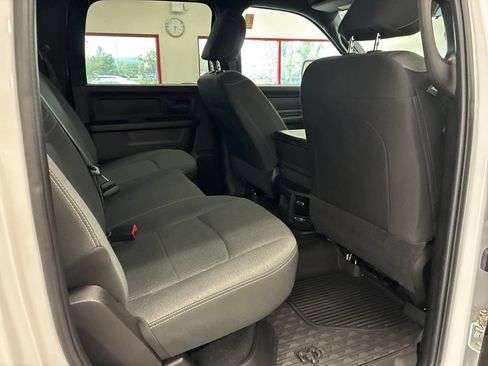 Certified 2022 RAM 2500 Tradesman AWD/4WD image 33