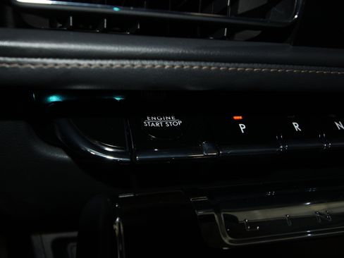 New 2026 Lincoln Aviator Reserve AWD/4WD image 11