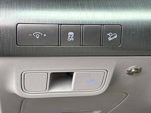 Used 2024 Hyundai Kona SEL w/ Convenience Package image 23