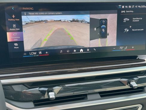 Used 2025 BMW X5 xDrive40i w/ M Sport Package image 21