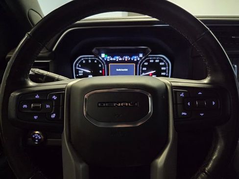 Used 2021 GMC Yukon XL Denali w/ Denali Premium Package AWD/4WD image 23