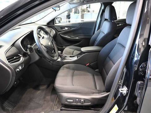Used 2024 Chevrolet Malibu RS image 9