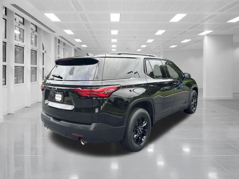 Used 2023 Chevrolet Traverse LS w/ Midnight/Sport Edition FWD image 5