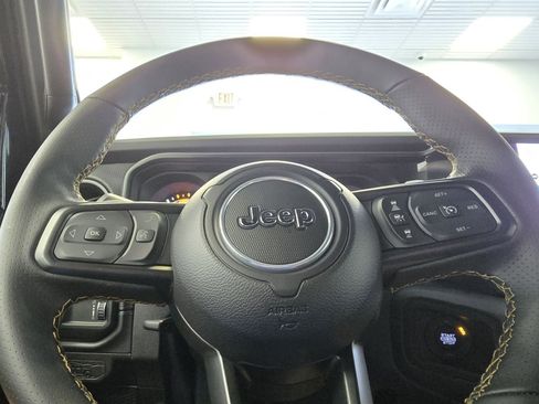 New 2025 Jeep Wrangler Unlimited Rubicon 392 image 15