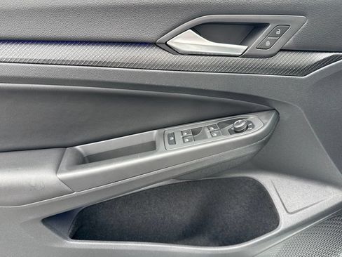 Certified 2024 Volkswagen Golf R AWD/4WD image 18