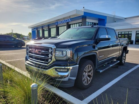 Used 2018 GMC Sierra 1500 SLT w/ SLT Premium Package RWD image 4