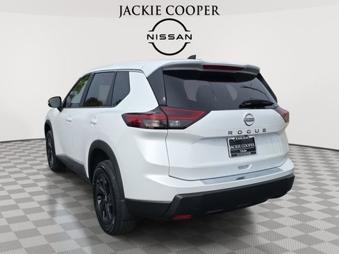 New 2026 Nissan Rogue SV w/ Cold Weather Package image 7