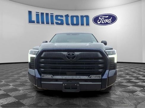 Used 2024 Toyota Tundra Limited image 6