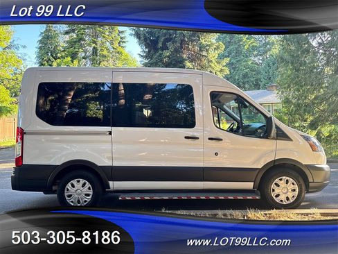 Used 2018 Ford Transit 150 XL image 9