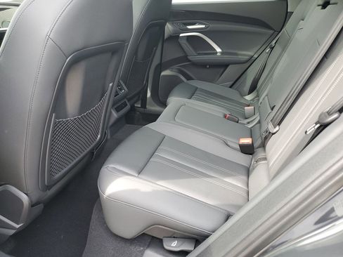 New 2026 Audi Q5 Premium image 20