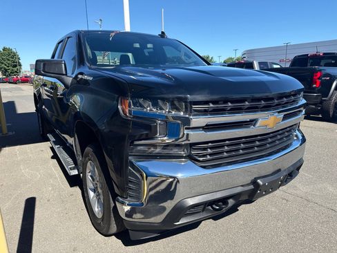 Used 2020 Chevrolet Silverado 1500 LT w/ All-Star Edition AWD/4WD image 4