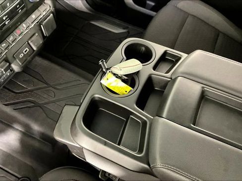 Used 2025 Chevrolet Silverado 2500 Custom w/ Custom Value Package AWD/4WD image 18