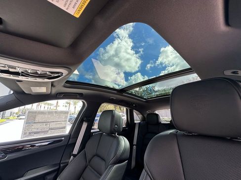 Used 2026 Porsche Macan S image 26