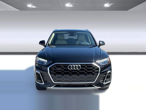 Certified 2023 Audi Q5 2.0T Premium w/ Convenience Package AWD/4WD image 5