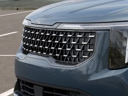 New 2026 Kia Carnival SX w/ SX Dark Edition Package image 12