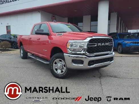 Certified 2022 RAM 3500 Big Horn AWD/4WD image 1