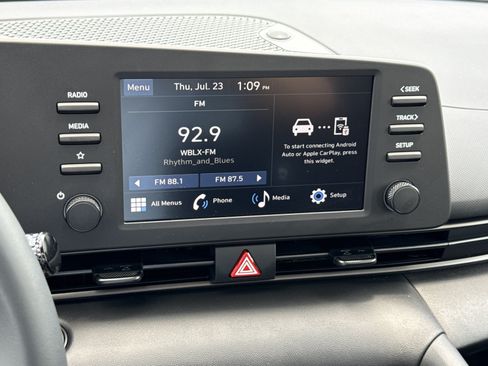 Used 2026 Hyundai Elantra SEL Sport Premium FWD image 23