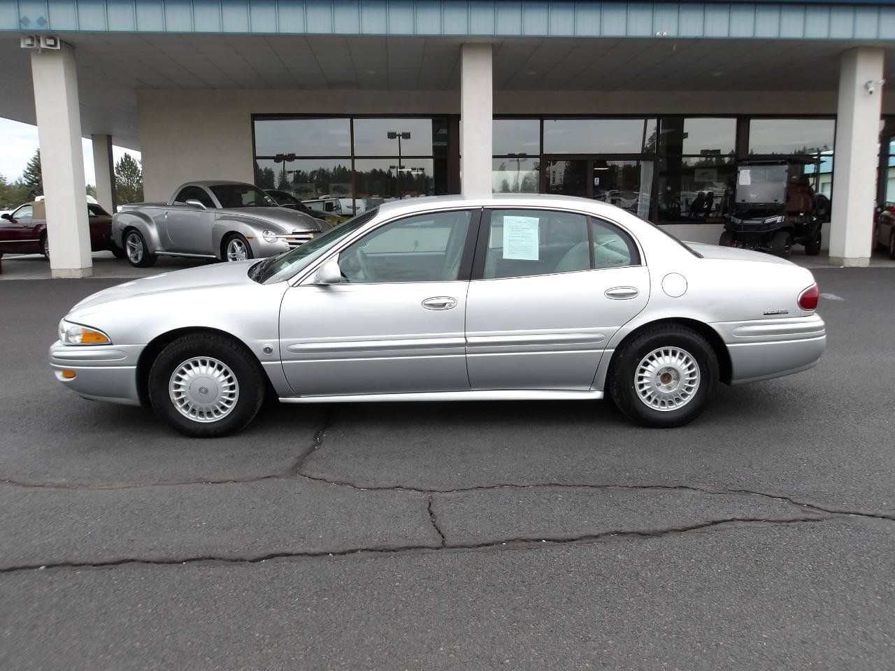 Used 2000 Buick Le Sabre Custom w/ Prestige Opt Pkg FWD image 2