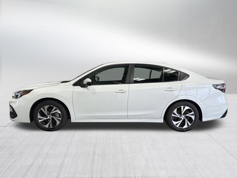 Used 2025 Subaru Legacy Premium AWD/4WD image 4