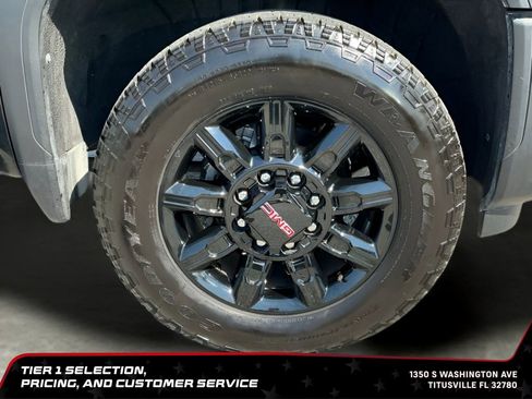Used 2025 GMC Sierra 2500 AT4 w/ AT4 Premium Plus Package AWD/4WD image 49