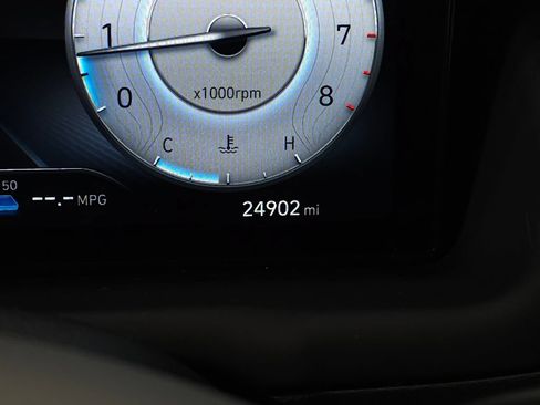 Used 2024 Hyundai Tucson Limited AWD/4WD image 23