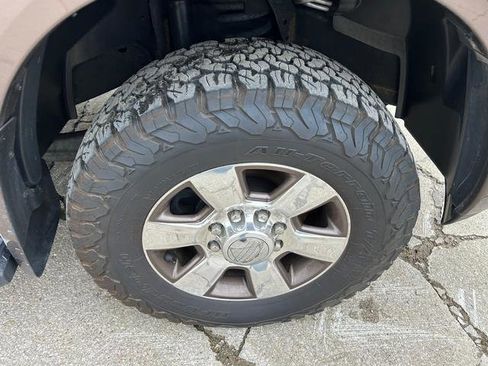 Used 2018 RAM 2500 Longhorn w/ Longhorn Southfork Package image 24