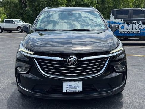 Used 2024 Buick Enclave Essence w/ Technology Package FWD image 9