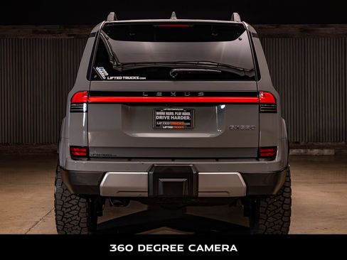 Used 2025 Lexus GX 550 image 8