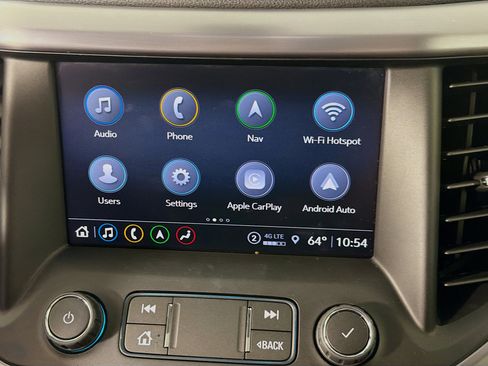 Used 2021 GMC Acadia AT4 w/ Technology Package image 16