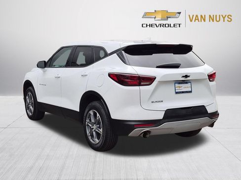Used 2023 Chevrolet Blazer LT FWD image 7