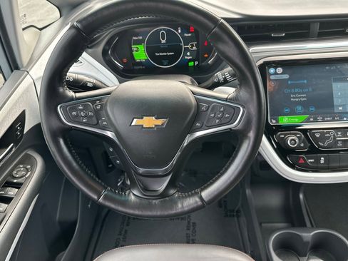 Used 2019 Chevrolet Bolt Premier w/ Infotainment Package image 17