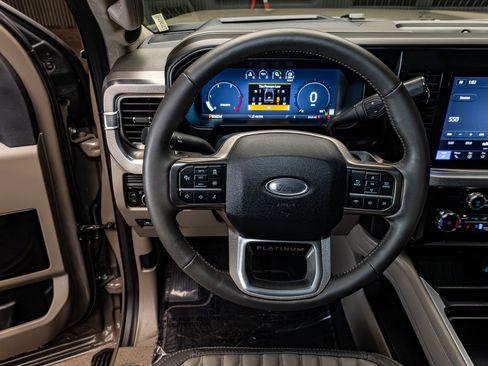Used 2026 Ford F350 Platinum w/ Platinum Plus Package image 15