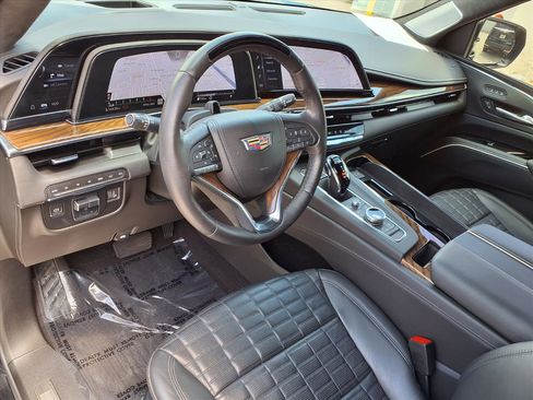 Certified 2023 Cadillac Escalade Sport Platinum w/ LPO, ONYX Package AWD/4WD image 20