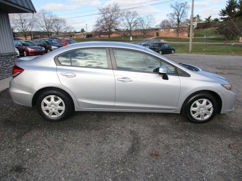 Used 2013 Honda Civic LX image 9