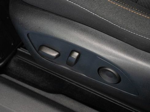 Certified 2024 Honda Prologue EX image 18