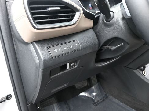 Certified 2023 Hyundai Santa Fe SEL image 21