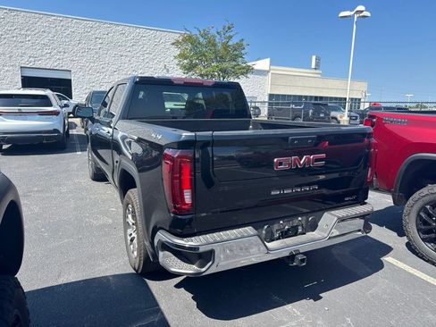 Used 2026 GMC Sierra 1500 SLT AWD/4WD image 5