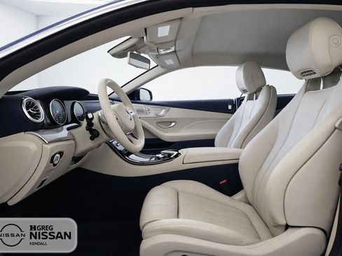 Used 2018 Mercedes-Benz E 400 4MATIC Cabriolet image 8