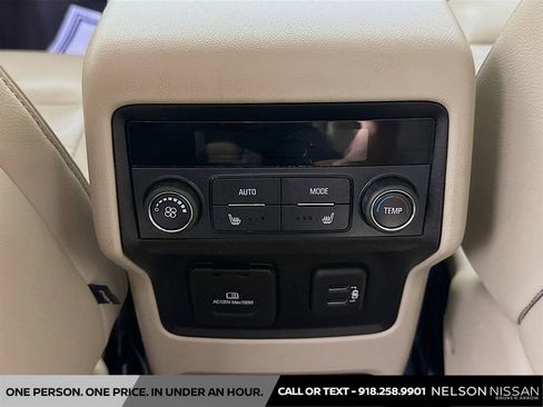 Used 2019 GMC Acadia Denali AWD/4WD image 26