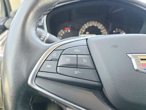 Used 2018 Cadillac XT5 Premium Luxury AWD/4WD image 17